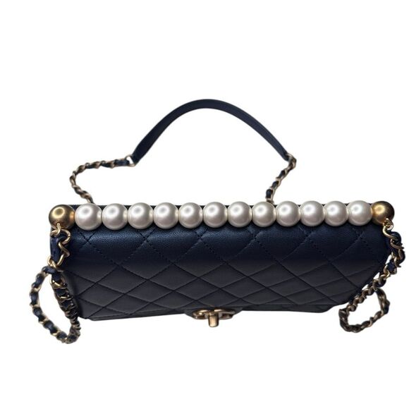 Chanel Iridescent Small Chic Pearls Flap Bag - Picture 4 of 13